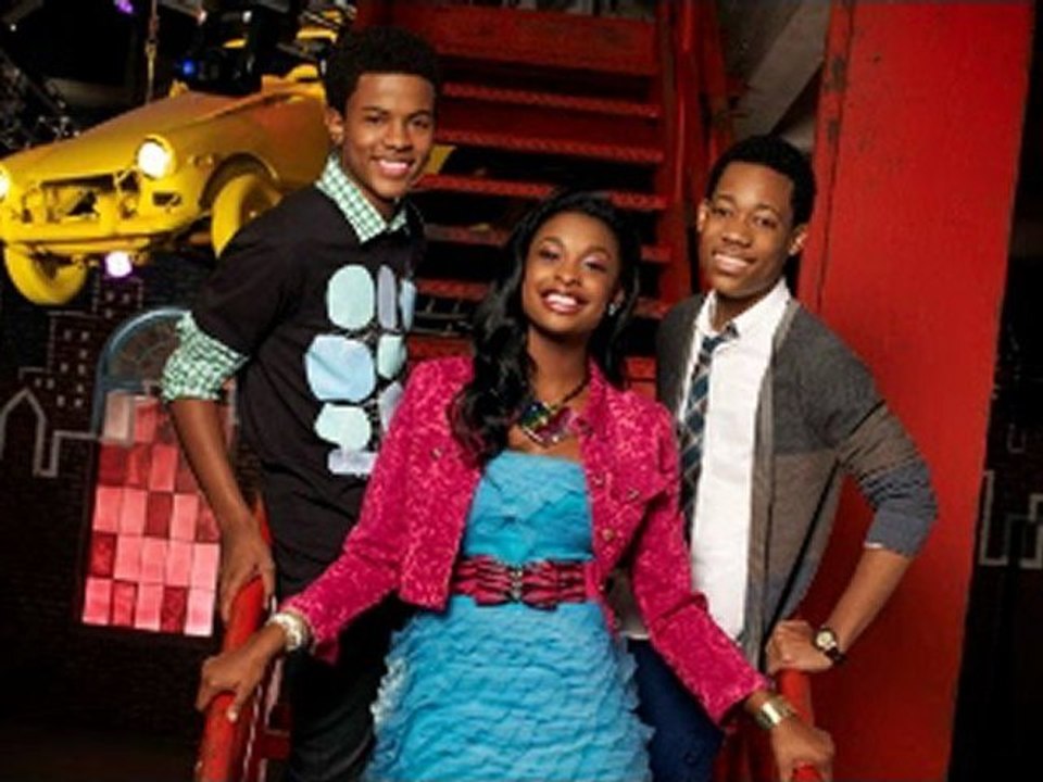 Let It Shine (2012) online watch www.hdmoviestore.net