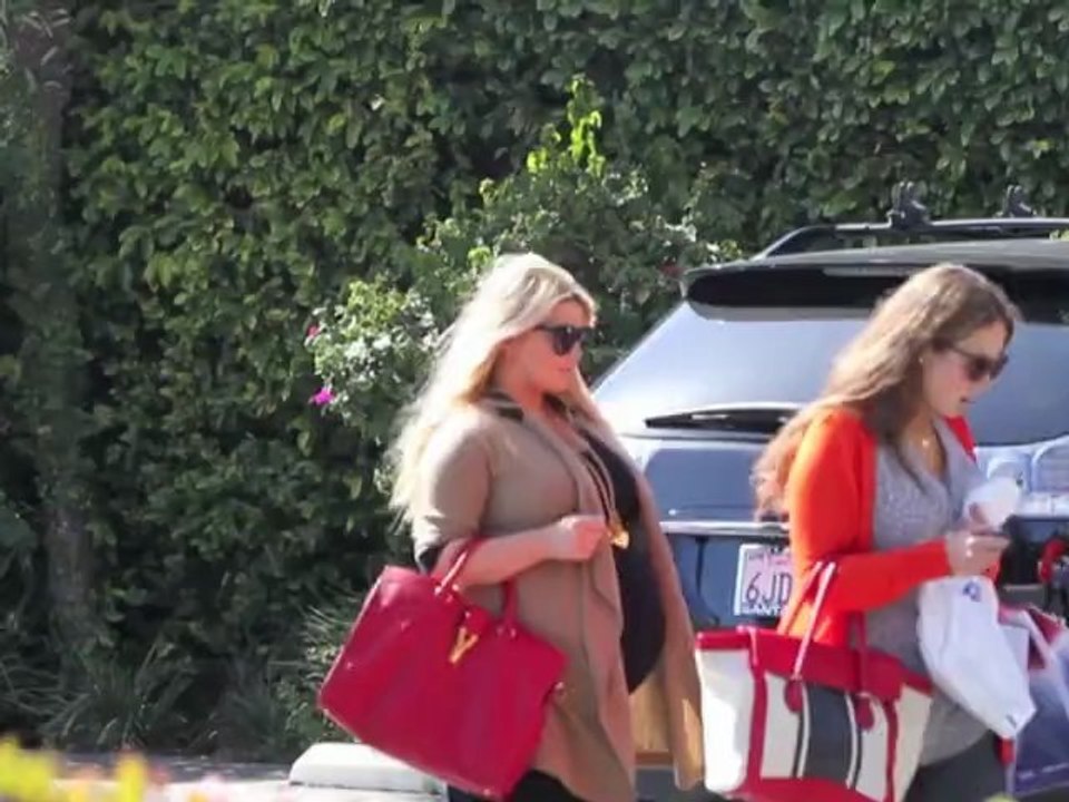 Jessica simpson ist wieder schwanger!