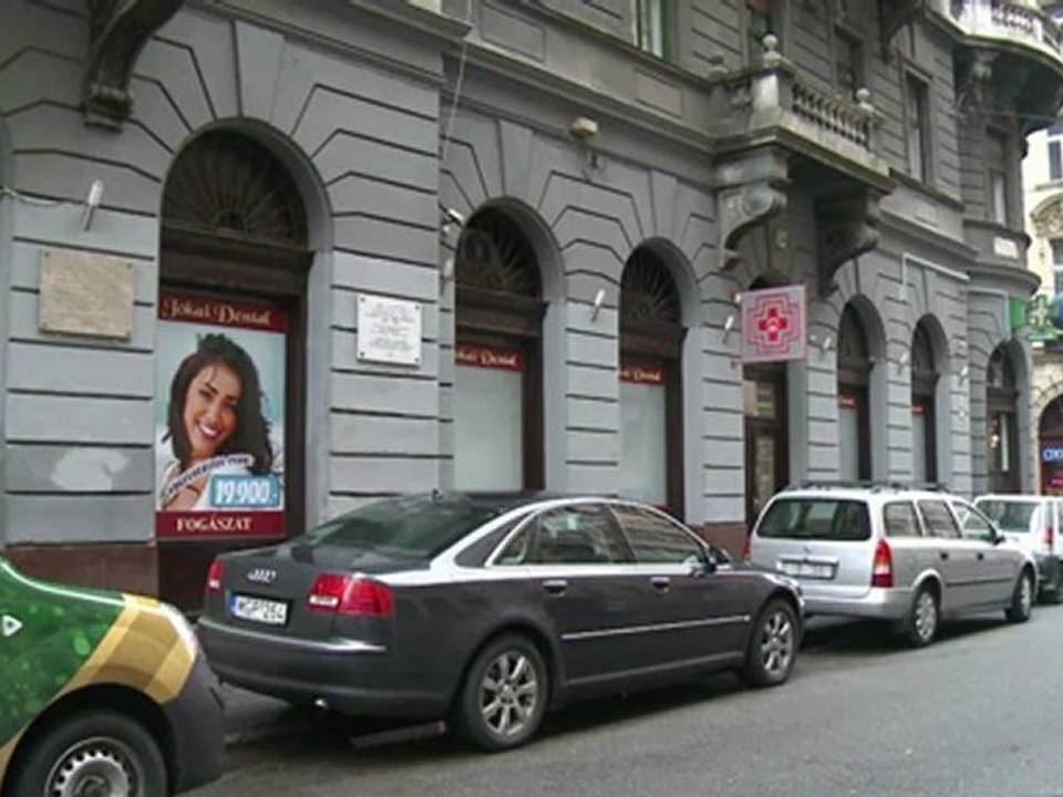 Urlaub beim Zahnarzt: Billigpreise locken Patienten nach Ungarn