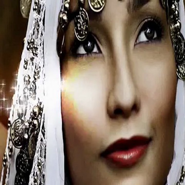 ÜZÜM KARASI GÖZLERİN