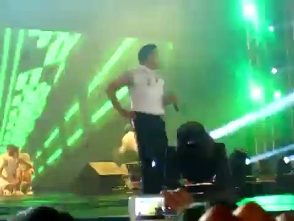 PSY_ Gangnam Style (Live in Bangkok THAILAND)
