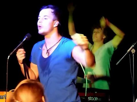 08 Alexander Knappe - Sie ist irgendwo im Süden doch ich bin hier zwischen all den Lebensmüden (neuer Song) - Köln, 29.11.2012