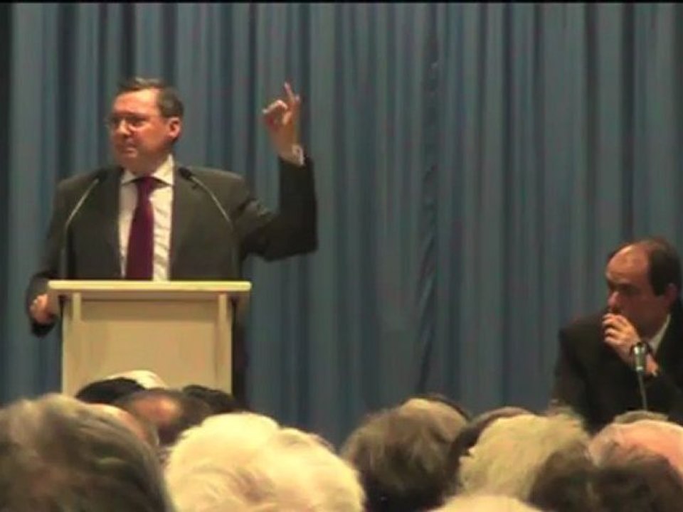 réunion anti-mariage pour tous à Avranches : intervention de Philippe Bas