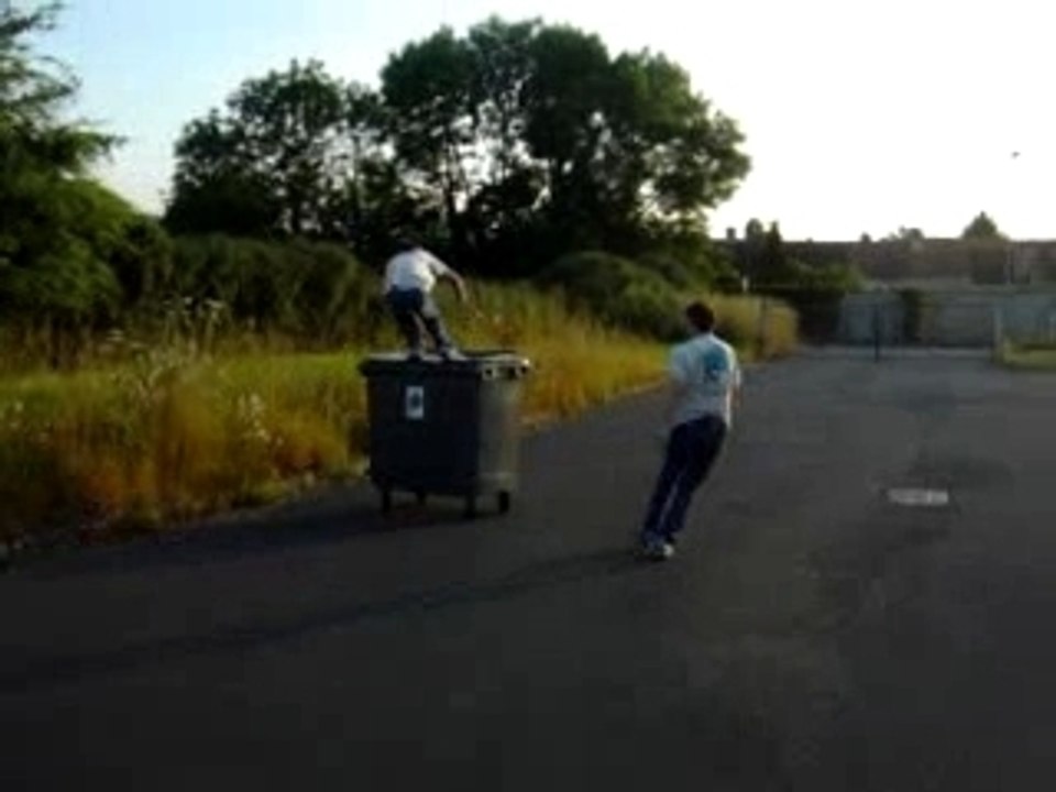 rally poubelle 1