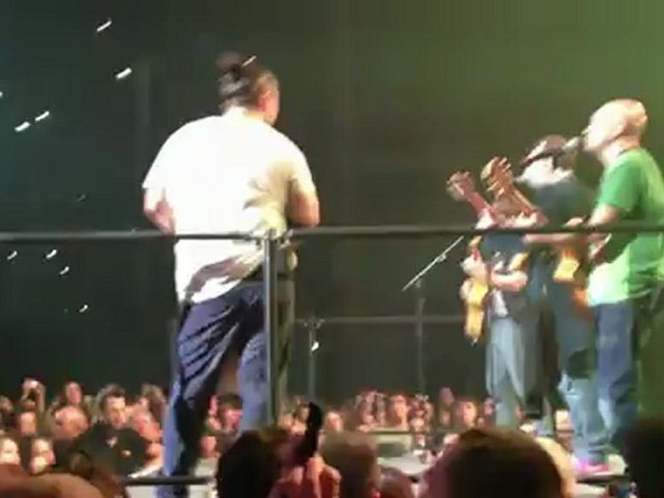 Tryo L'hymne de nos campagnes live @ Zénith de Nantes