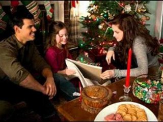 The Twilight Saga Breaking Dawn  online watch www.hdmoviespool.com