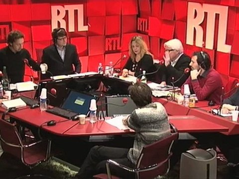 Julie Andrieu: L'invité du jour du 30/11/2012 dans A La Bonne Heure