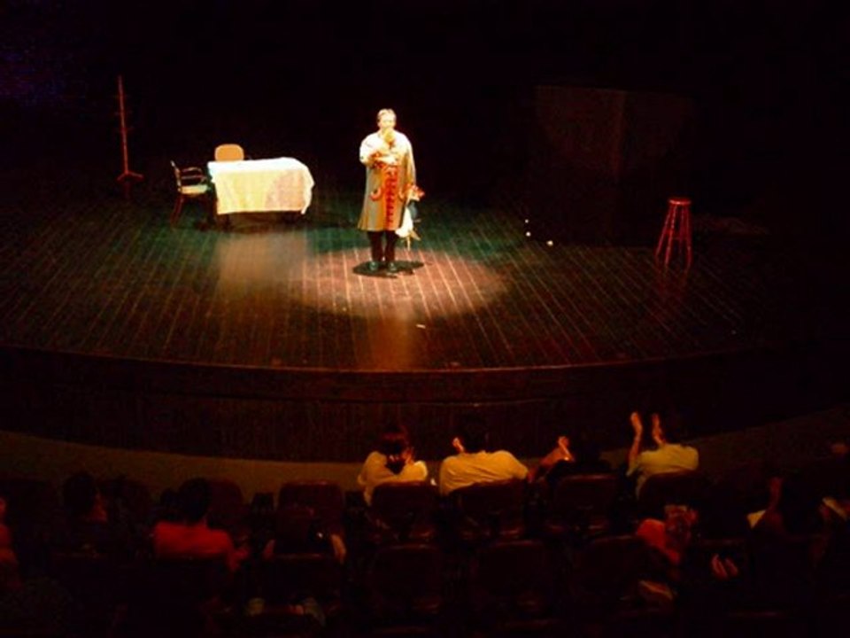 Le chat, la belette et le petit lapin de Jean de la Fontaine par le comédien Jean Marie Collin