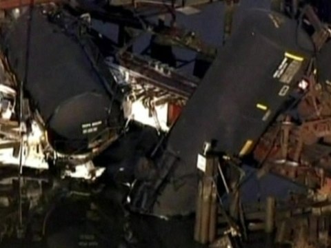 Freight train derails in New Jersey, causes chemical leak