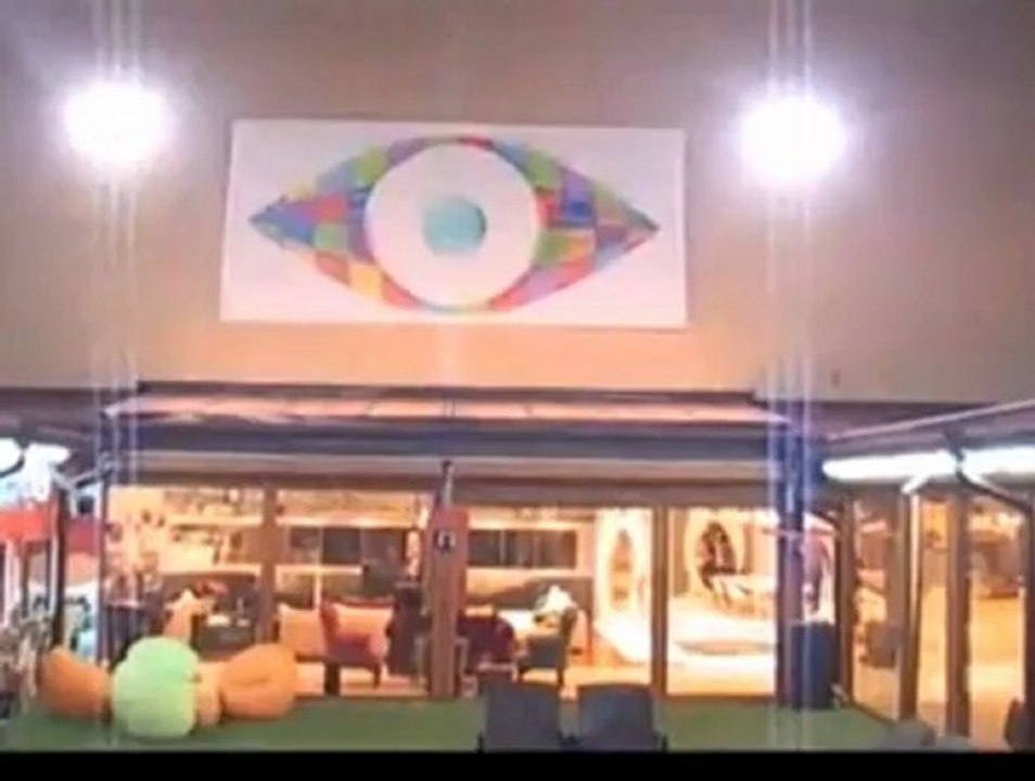 На Цеце й предсказали, че ще се омъжи за чужденец, ще има близнаци..