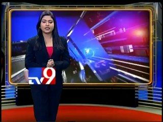 4 injured in Beed Radia Explosion in Bus-TV9