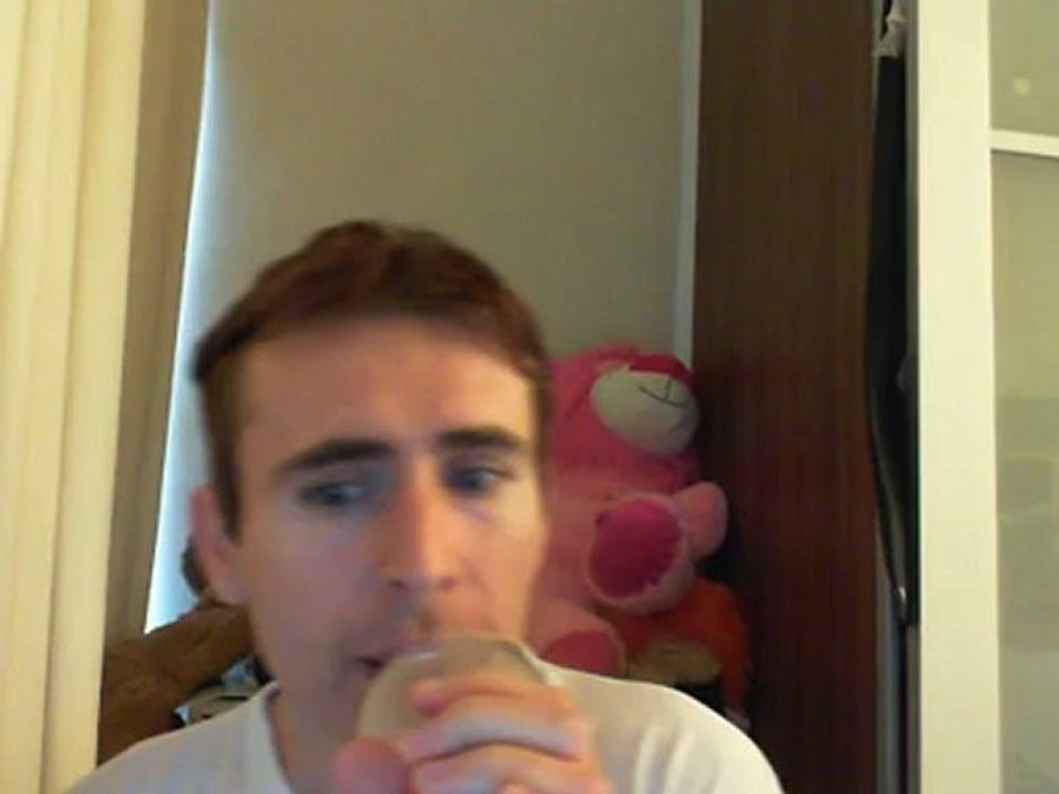 Wiwi égratigne "Paris la nuit la pluie" de Didier Barbelivien