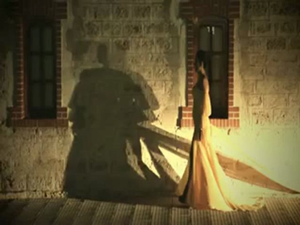 Demet Sağıroğlu - Hiç Özlemedin Mi? - Tekaskim.com & Tekaskim.net