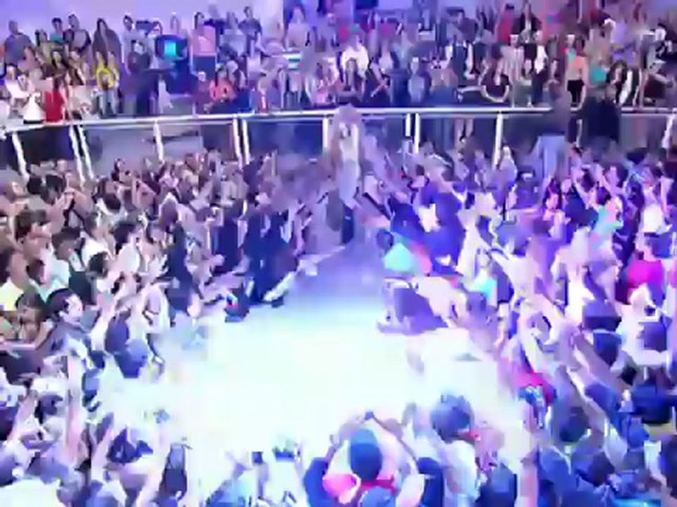 Xuxa cantando Libera Geral no TV Xuxa em 2012