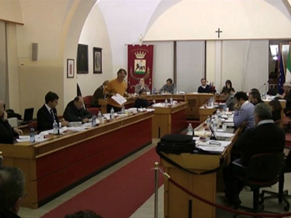 Consiglio 29 novembre 2012 Punti 1-2-3- riequilibrio di bilancio intervento Arboretti