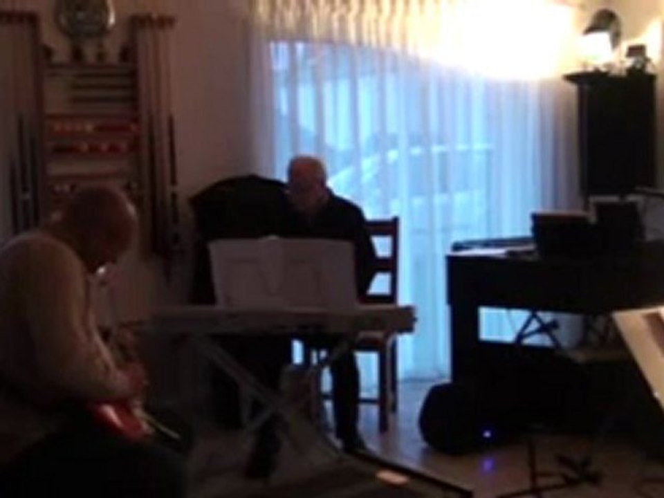 pour changer des shadows, un titre des spoutniks HAPPY guitare