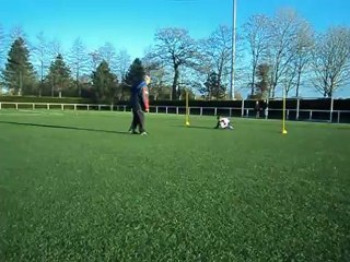 U9 Pluvigner 1 er décembre 2012  :échauffement du gardien