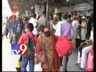 Telugu passengers harassed by Biharis
