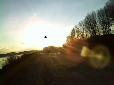 filmé du sol et de la voiture pilote quadri en immersion cédric video02