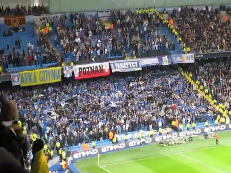 Manchester City - Lech Poznan (Poznan Fans Jumping)