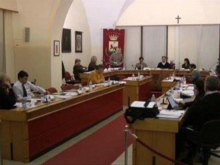 Consiglio 29 novembre 2012 Punti 1-2-3- riequilibrio di bilancio intervento Filipponi