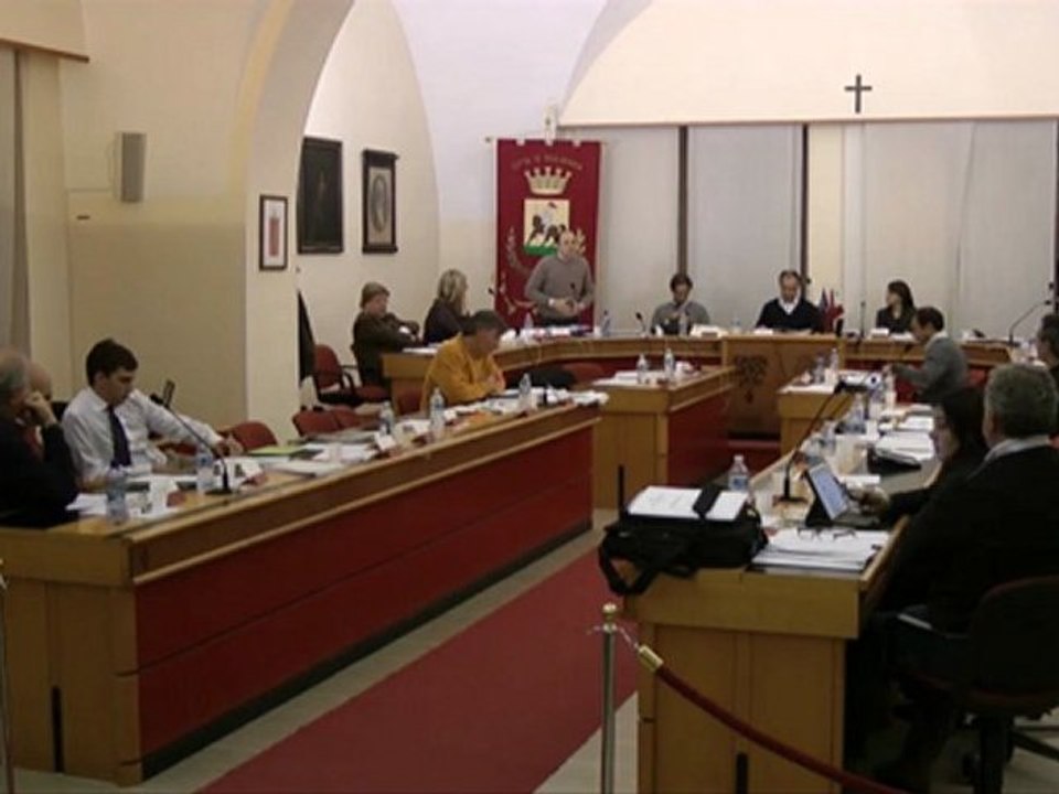Consiglio 29 novembre 2012 Punti 1-2-3- riequilibrio di bilancio intervento Filipponi