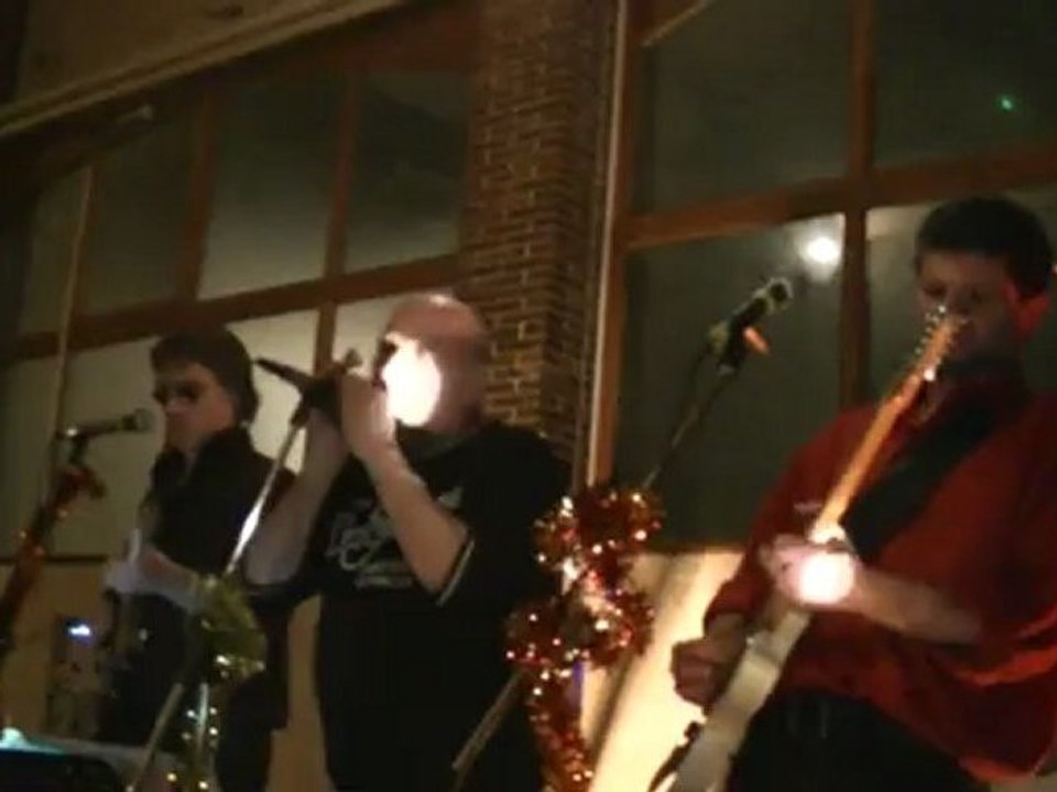 Sweet Home Chicago - noctambule + doudou - Au Cochon Grillé, auberge Meaucé 28240 - 2012