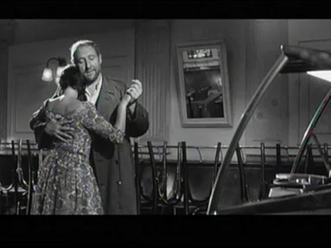 Trois petites notes de musique - Cora Vaucaire (version film de Colpi)