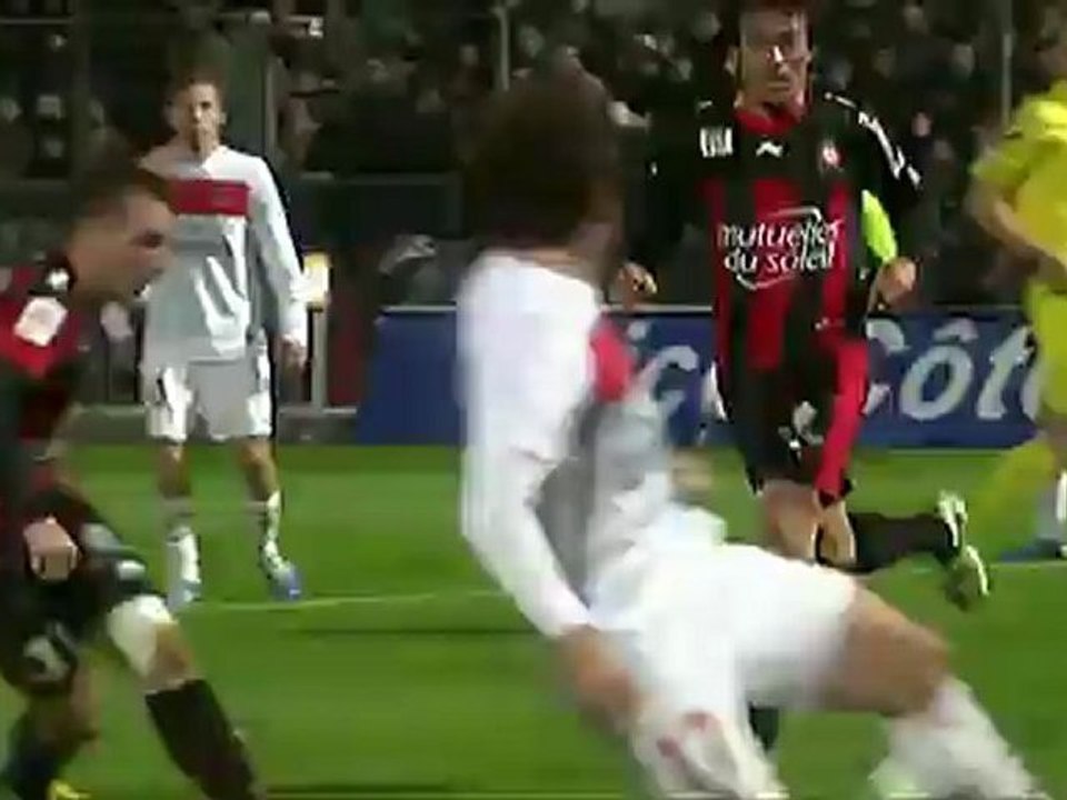 OGC Nice (OGCN) - Paris Saint-Germain (PSG) Le résumé du match (15ème journée) - saison 2012/2013