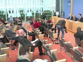 German economy strong but worries remain