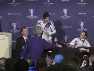 Beckham encerra carreira americana