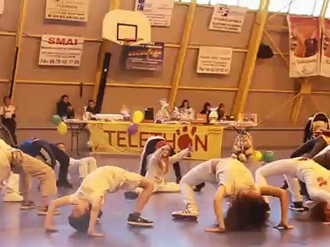 spectacle de hip hop maelys en faveur du telethon 2012