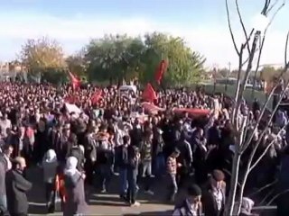 Kurds clash with Turkish police