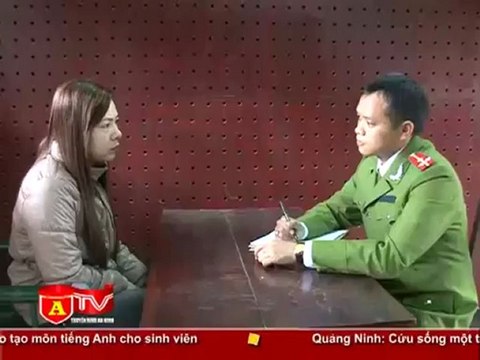 Người phụ nữ nhốt thanh niên, đánh và bắt viết giấy vay nợ