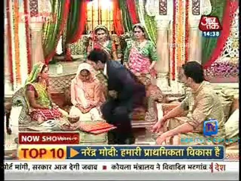 Saas Bahu Aur Betiyan [Aaj Tak] 3rd December 2012 Video Part1