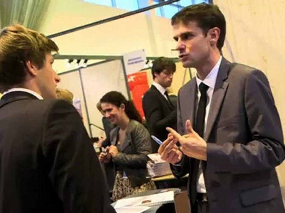 Willy Rocher, Senior Manager Ernst & Young