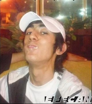 Efecan Yine Efkar Yine İsyan