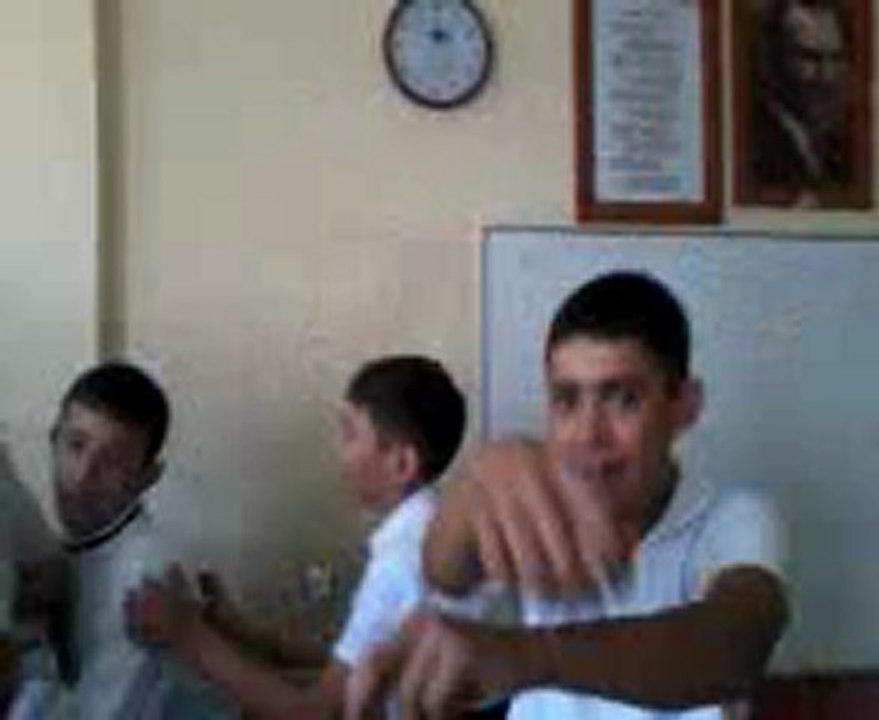 sen ayrı trende ben ayrı trende