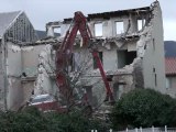 Premier jour de démolition de l'hôtel de la Poste de Millau