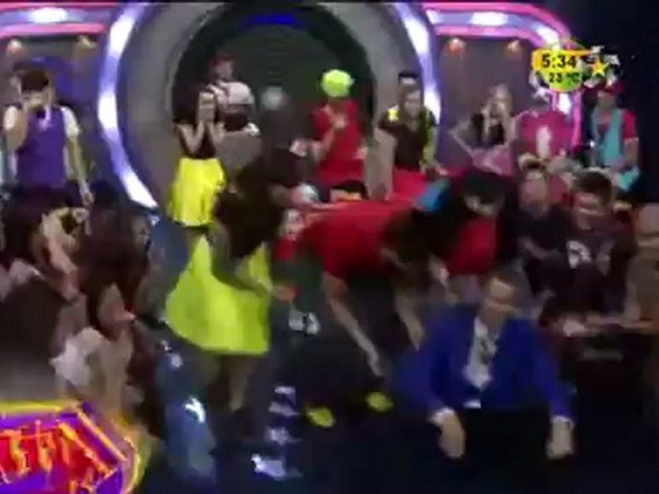 ¡Mayito se cae!