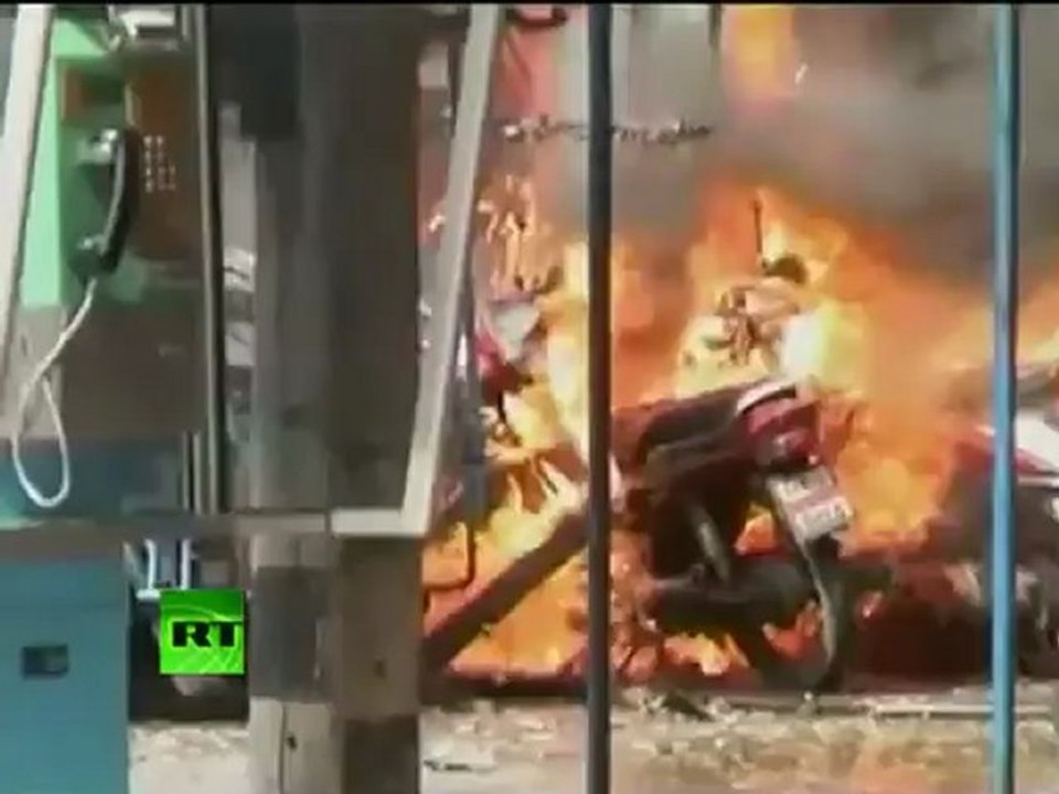 Video of blaze, destruction after truck bomb blast hits street in Thailand