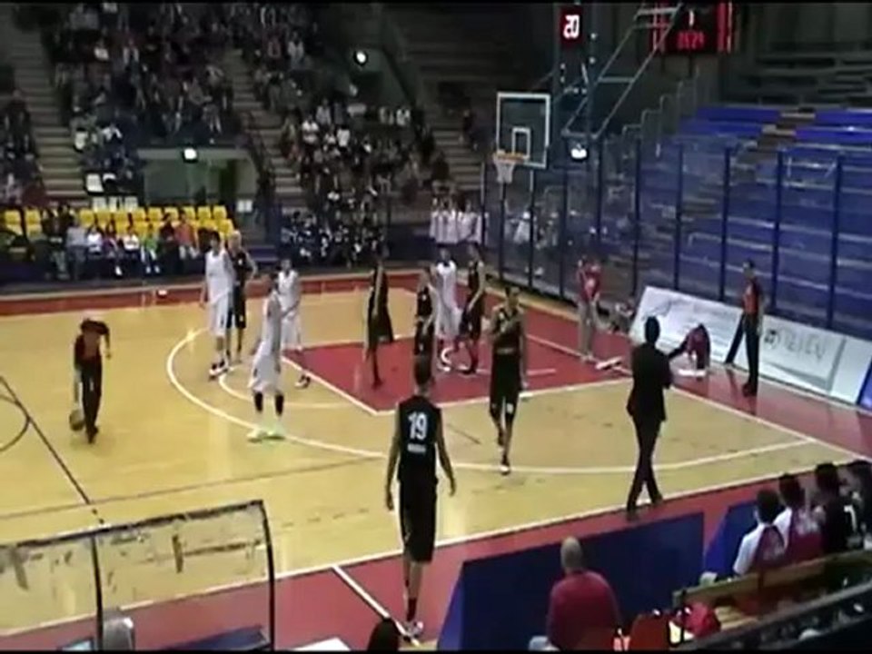 Icaro Sport. Crabs Rimini-Naturino Civitanova 72-63, la partita