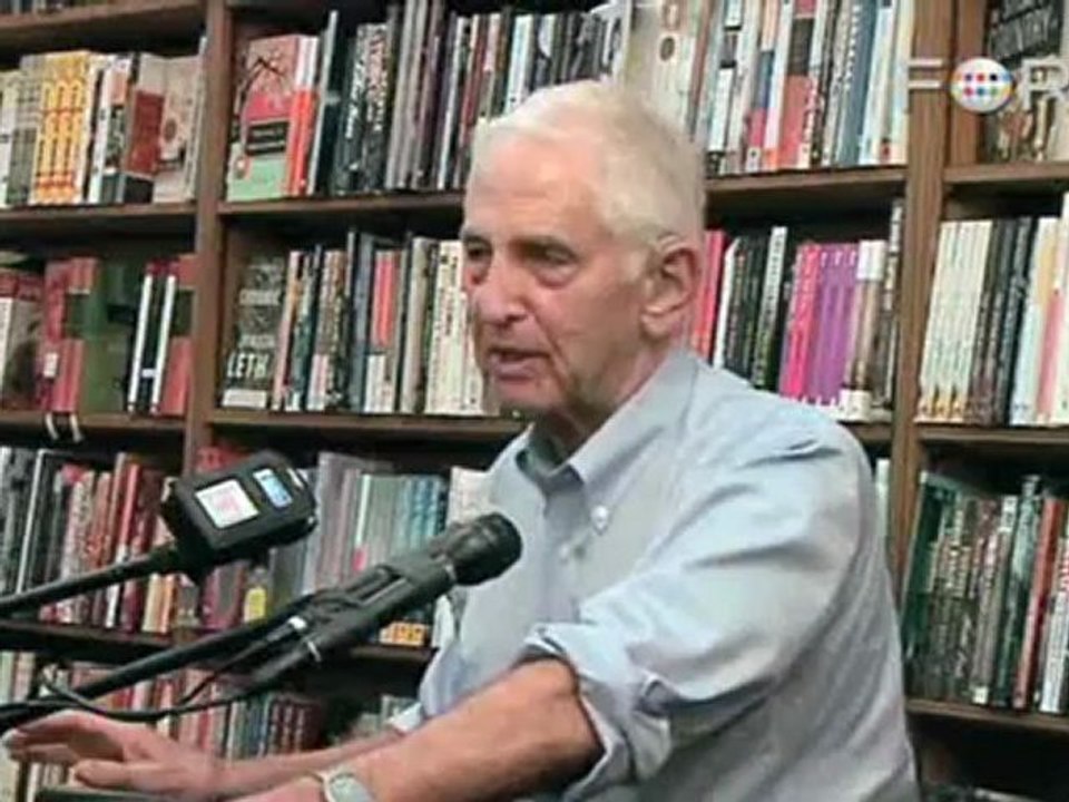 Pentagon Papers' Ellsberg on WikiLeaks Whistleblowers