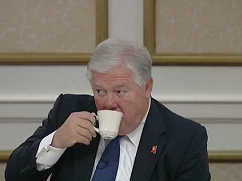 Gov. Barbour: No 'Conspiracy' Behind Obama Muslim Rumors