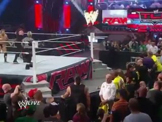 HD Team Hell No vs The Prime Time Players + The Shield Attack T