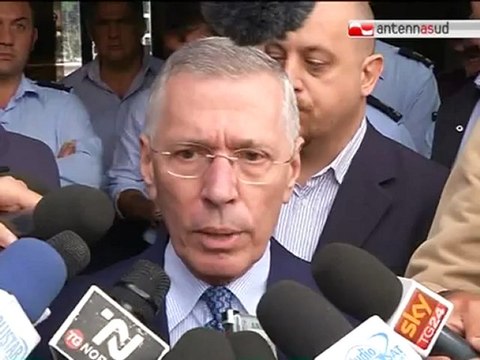 TG 26.11.12 Ilva: 7 arrestati tra vertici e funzionari pubblici