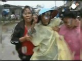 54.000 evacuados en Filipinas por el tifón más...