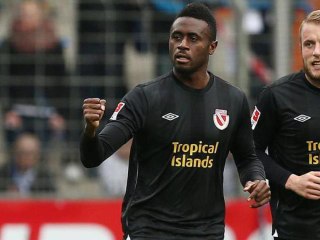 Boubacar Sanogo relève la tête