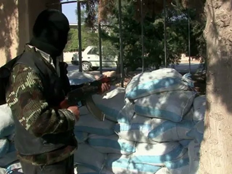 Crímenes de rebeldes sirios