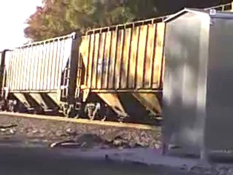 Norfolk Southern mixed freight southeast through Mableton Ga.